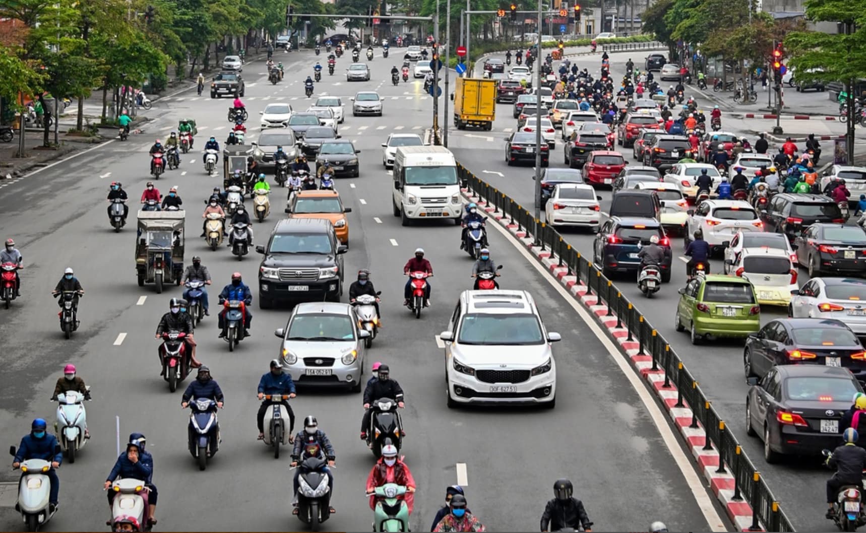 Tổng hợp 13 điểm mới Luật Trật tự an toàn giao thông đường bộ 2024